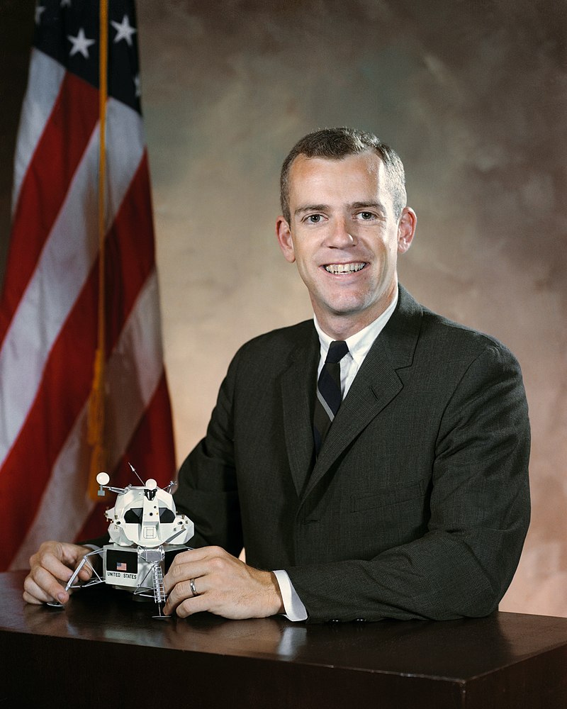 astronauta Brian O'Leary